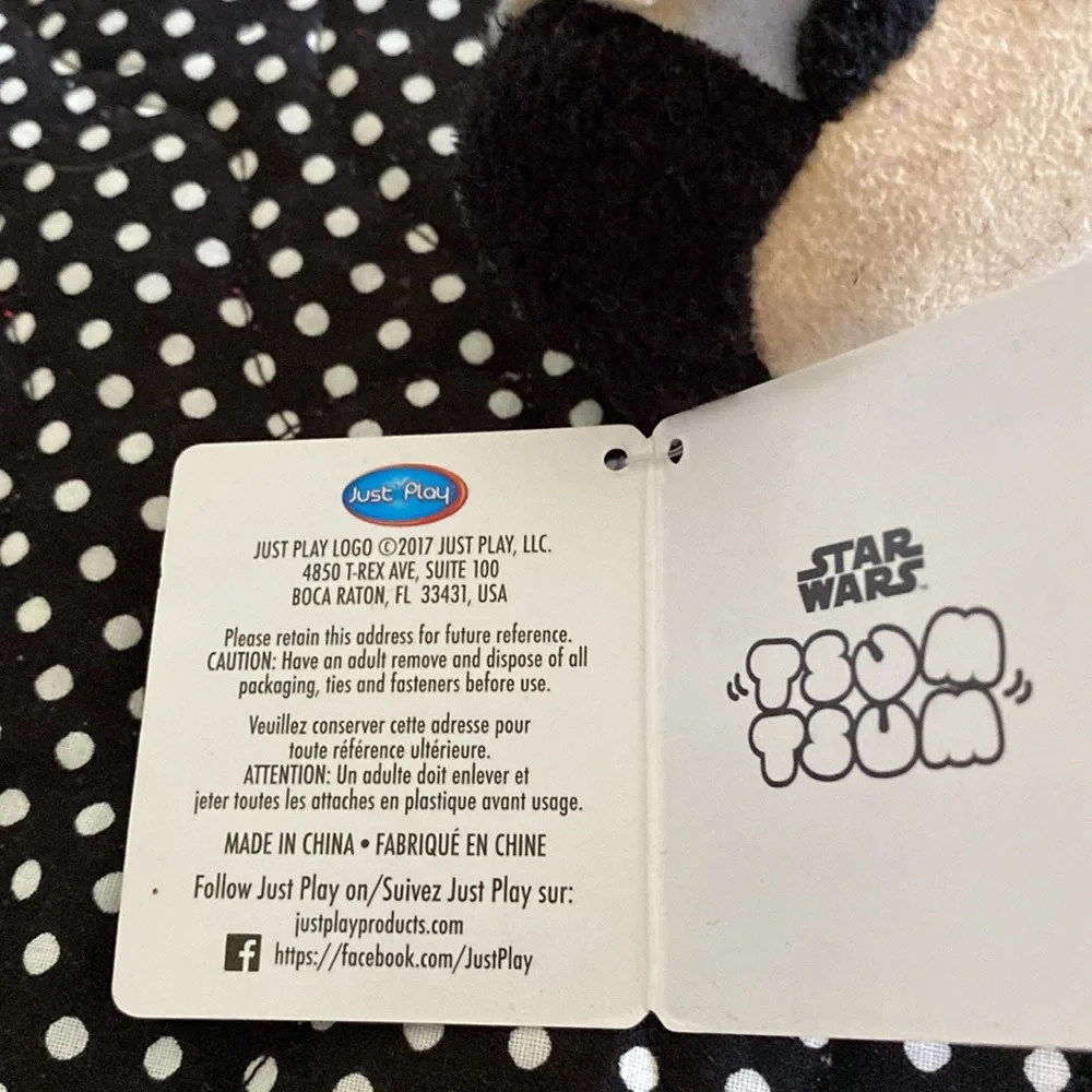 New with tags, Two Star Wars 🌟🌟 tsum tsums Luke Skywalker and Yoda! 🌟
